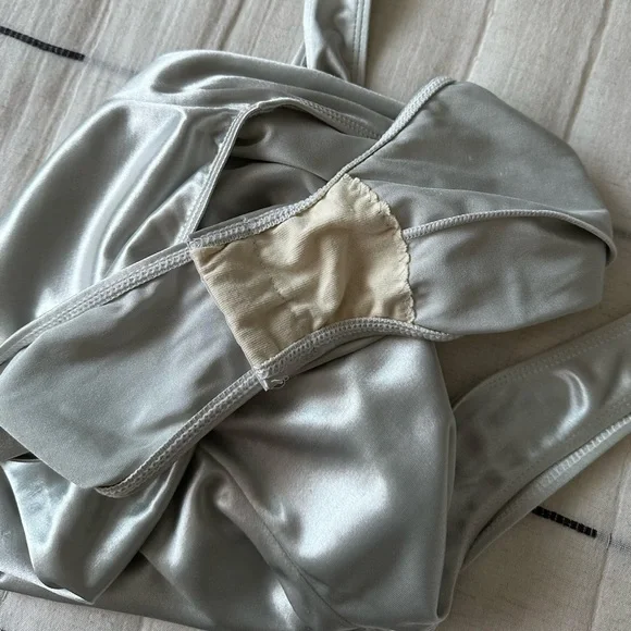Vintage Gold Crown Label Victoria’s Secret Union Made Metallic Silver Swimsuit S - Picture 7 of 10